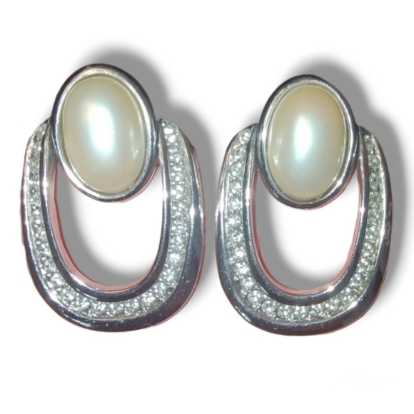 Jewelry - Vintage Sterling Silver Pearl and Crystal Drop Earrings - White